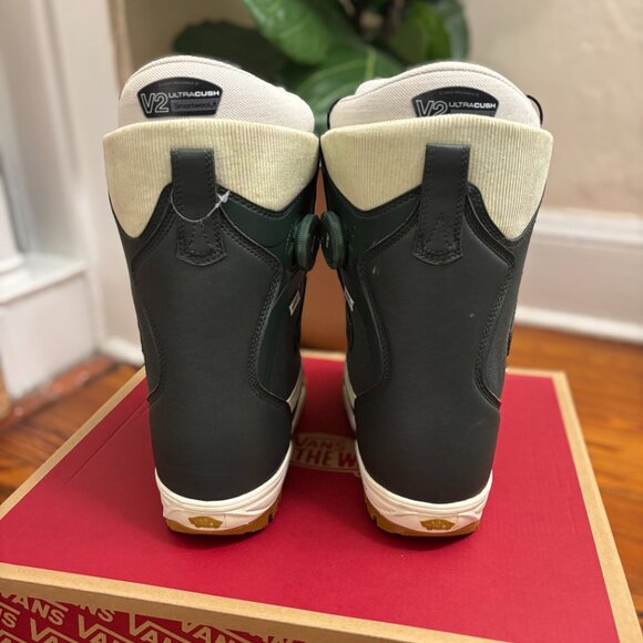 Like New Vans Encore Pro BOA Snowboard Boot, Dark Green, Size 8 - Picture 6 of 11